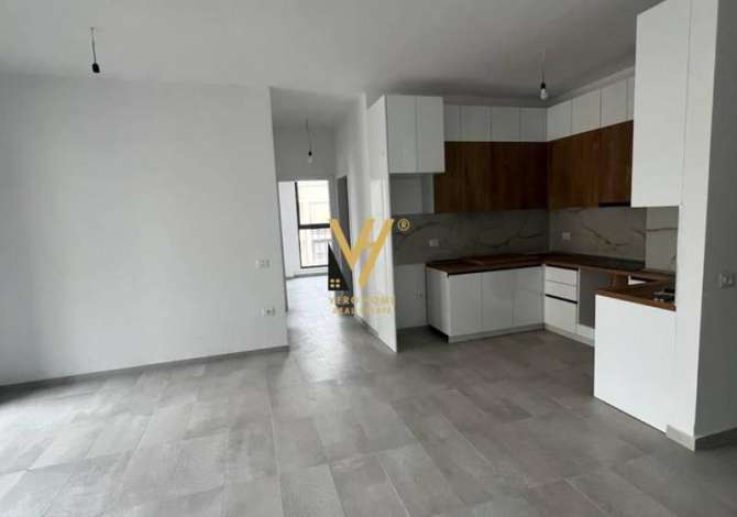 Ambient biznesi me qera 3+1 ne Tirane - 750 Euro