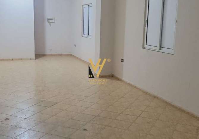 Ambient biznesi me qera 1+1 ne Tirane - 35,000 Leke