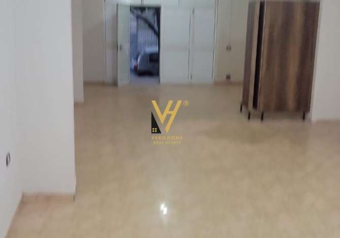 Ambient biznesi me qera 1+1 ne Tirane - 35,000 Leke
