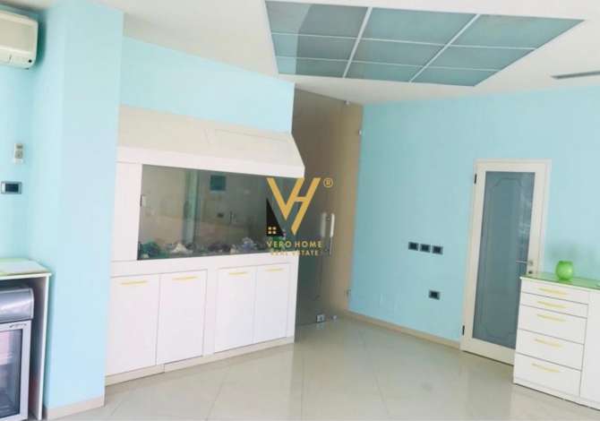 Ambient biznesi me qera 3+1 ne Tirane - 1,500 Euro