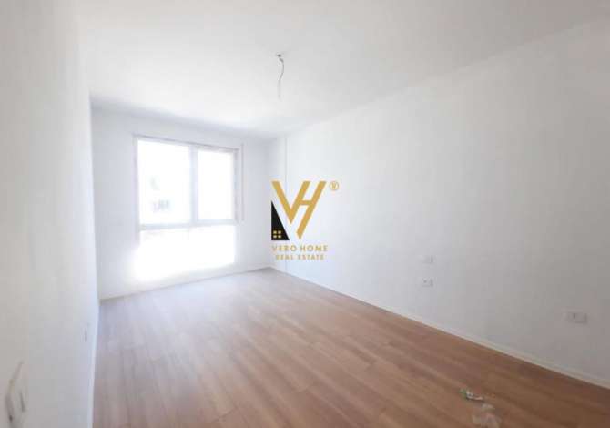 Ambient biznesi me qera 3+1 ne Tirane - 700 Euro