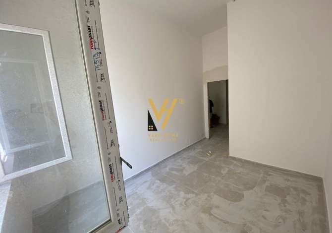 Ambient biznesi me qera 3+1 ne Tirane - 1,000 Euro