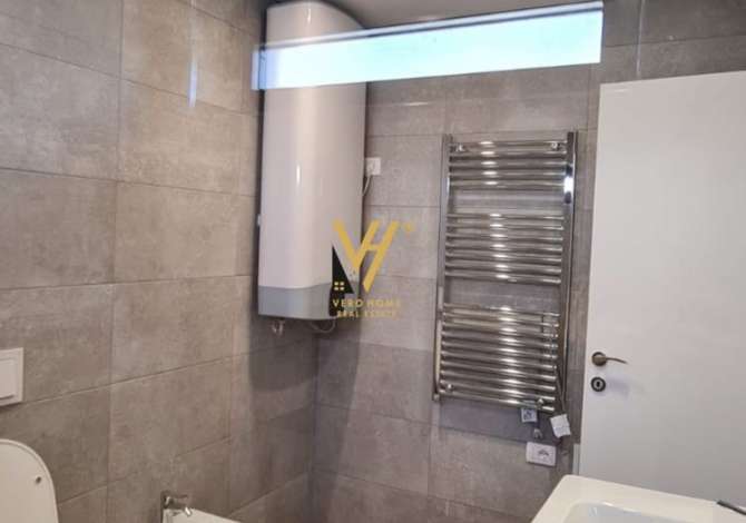 Shtepi me qera Vila Luksoze ne Tirane, 3+1, Mobilimi E mobiluar, Pagesa 2,550  Euro.