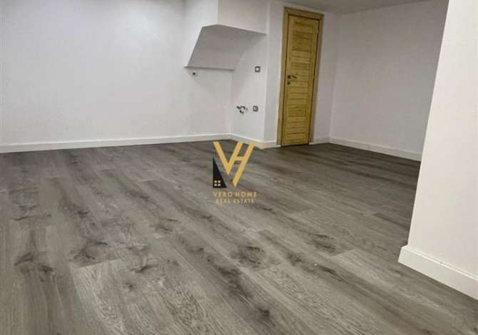 Ambient biznesi me qera 3+1 ne Tirane - 50,000 Leke