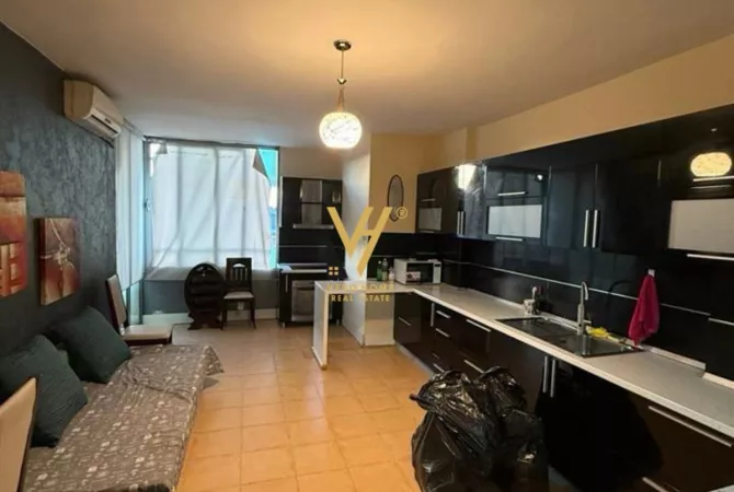 Shtepi me qera 2+1 ne Tirane - 750 Euro