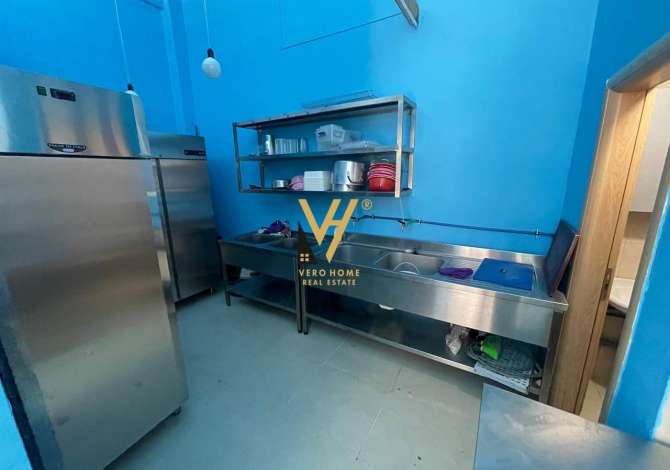 Ambient biznesi me qera 1+1 ne Tirane - 800 Euro