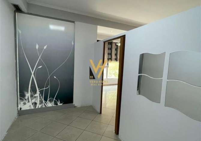 JEPET ZYRE 60 M2 ME QERA TE RRUGA E KAVAJES 600 EURO