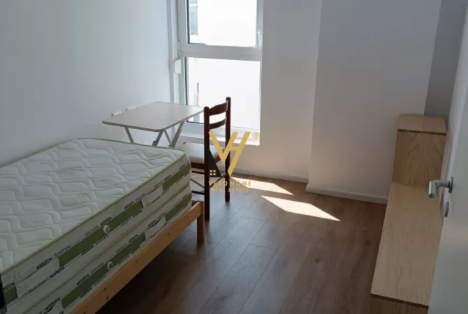 Shtepi me qera 2+1 ne Tirane - 460 Euro