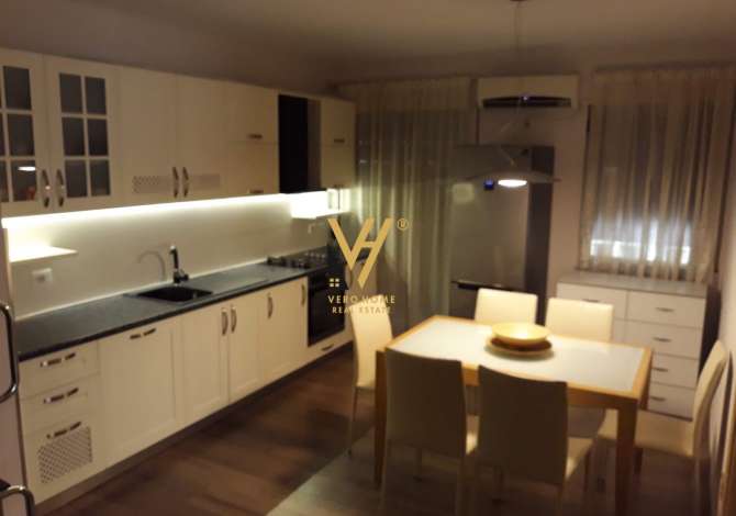 Shtepi me qera 2+1 ne Tirane - 600 Euro