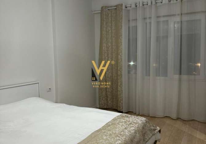 Shtepi me qera 2+1 ne Tirane - 1,300 Euro