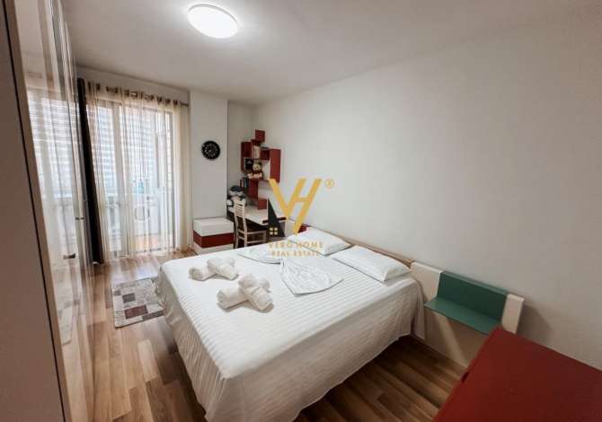 Shtepi ne shitje Apartament ne Tirane, 2+1, Mobilimi E mobiluar, Pagesa 270,000  Euro.