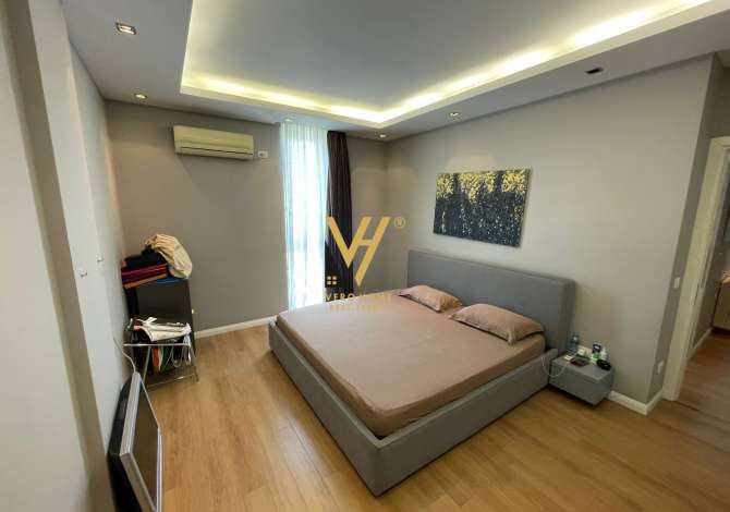 Shtepi me qera Apartament ne Tirane, 2+1, Mobilimi E mobiluar, Pagesa 2,200  Euro.