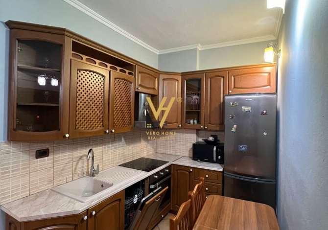 Shtepi me qera 3+1 ne Tirane - 850 Euro