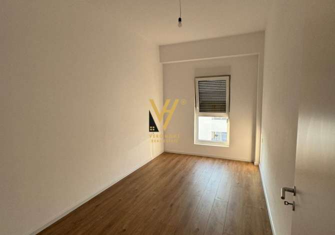 JEPET ZYRE 85 M2 ME QERA TE REZIDENCA KAIMI, ALI DEMI 350 EURO