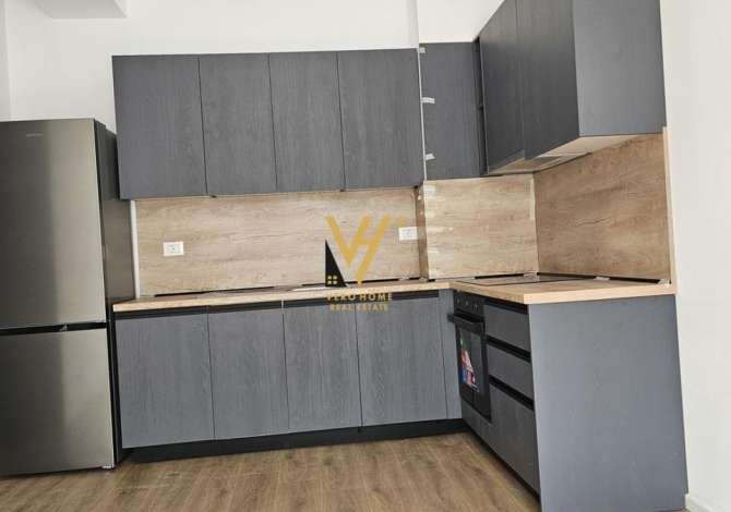 Ambient biznesi me qera 3+1 ne Tirane - 400 Euro