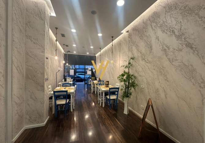 Ambient biznesi me qera 2+1 ne Tirane - 900 Euro