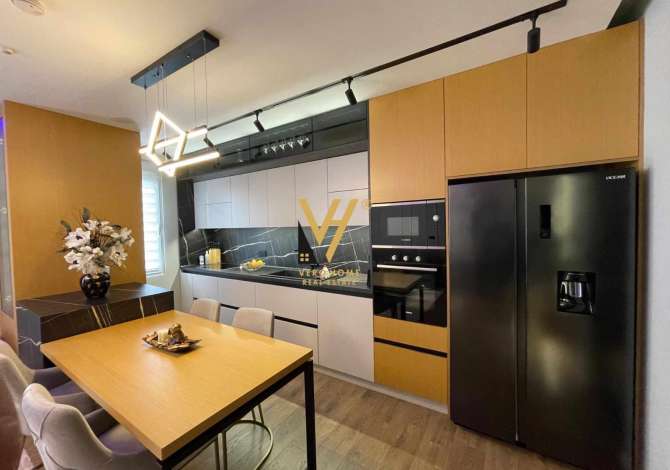 Shtepi ne shitje 2+1 ne Tirane - 240,000 Euro