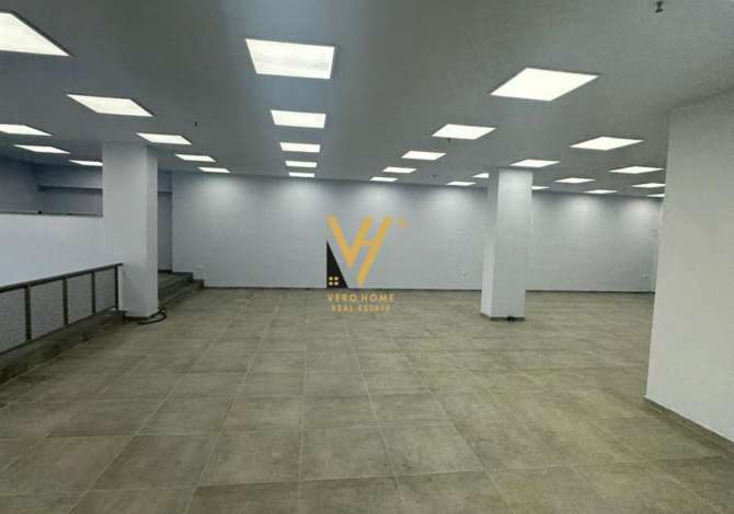 Ambient biznesi me qera 3+1 ne Tirane - 3,000 Euro