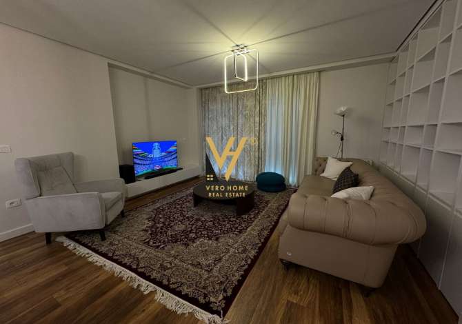 Shtepi me qera 2+1 ne Tirane - 2,500 Euro