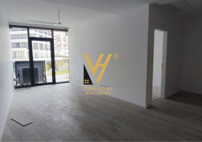 JEPET ZYRE 102 M2 ME QERA TE KOMPLEKSI LAKE VIEW , LIQENI ARTIFICIAL 1.300 EURO