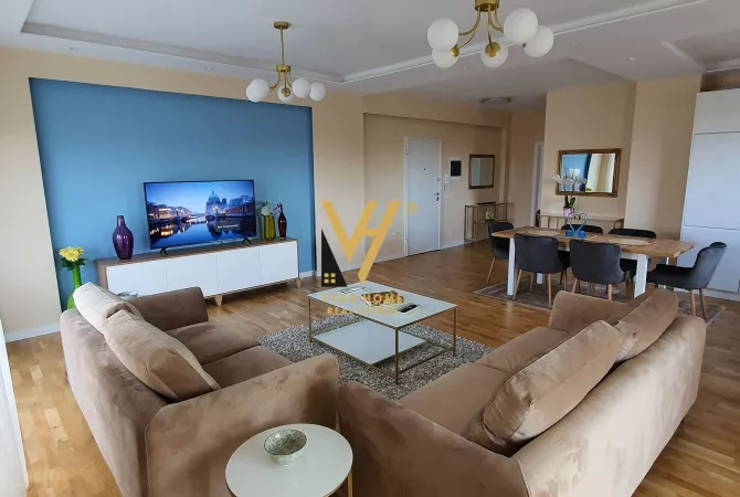 Shtepi ne shitje 3+1 ne Tirane - 385,000 Euro