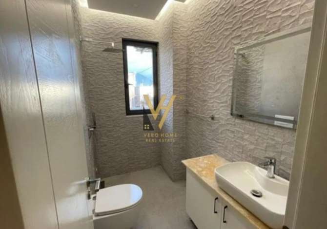 Shtepi me qera 3+1 ne Tirane - 1,200 Euro