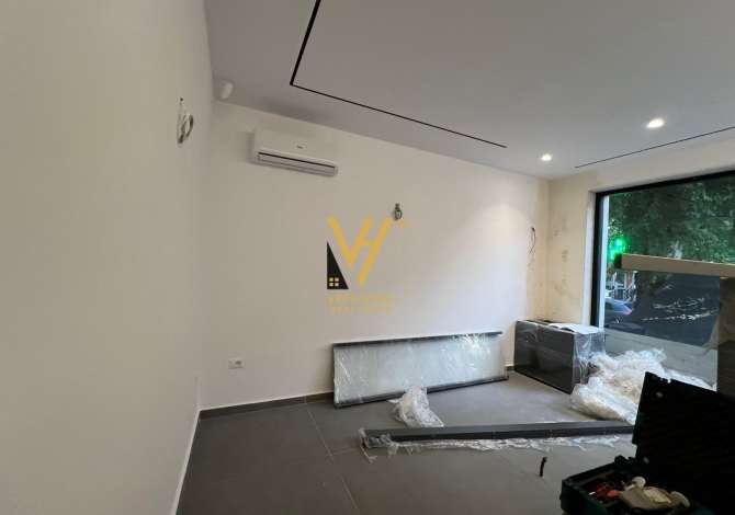 Ambient biznesi me qera 1+1 ne Tirane - 4,000 Euro