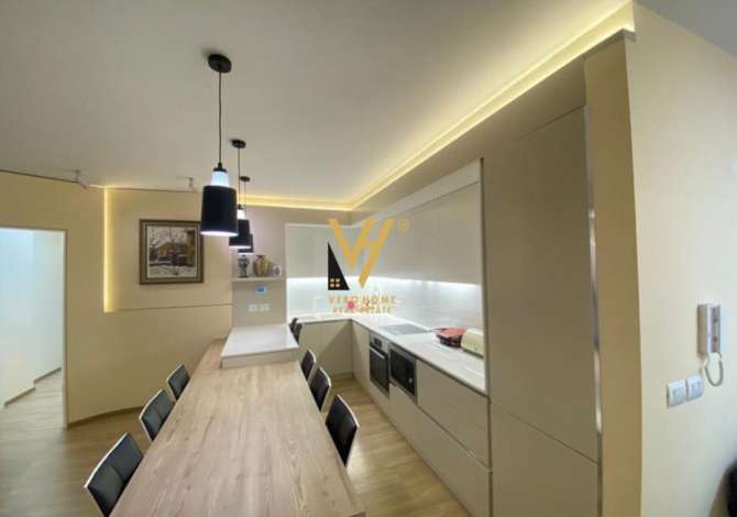 Shtepi ne shitje 2+1 ne Tirane - 220,000 Euro