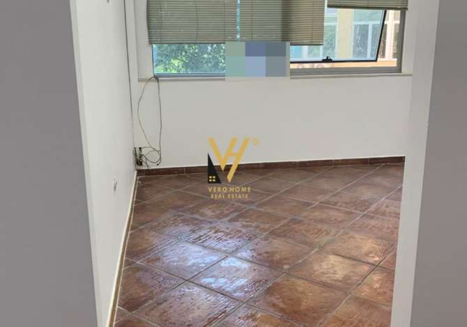Ambient biznesi me qera 1+1 ne Tirane - 450 Euro
