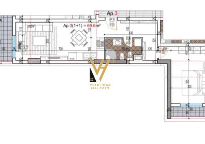 Ambient biznesi me qera 3+1 ne Tirane - 500 Euro