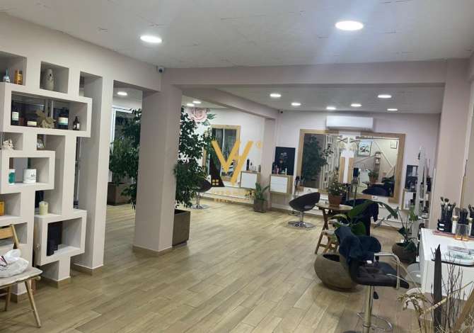 Ambient biznesi me qera 1+1 ne Tirane - 1,000 Euro