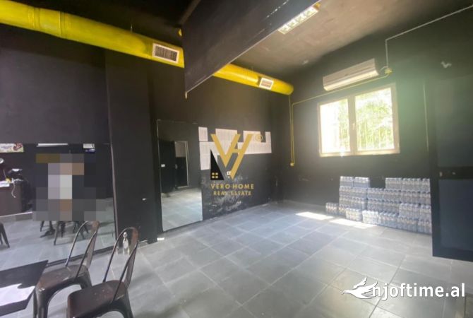 Ambient biznesi me qera 1+1 ne Tirane - 400 Euro