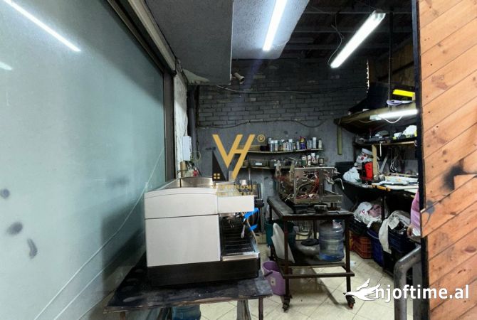 JEPET AMBIENT BIZNESI 80M2 ME QERA TEK 21 DHJETORI 600 EURO