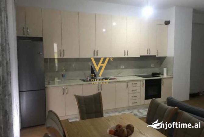 Shtepi me qera 2+1 ne Tirane - 500 Euro