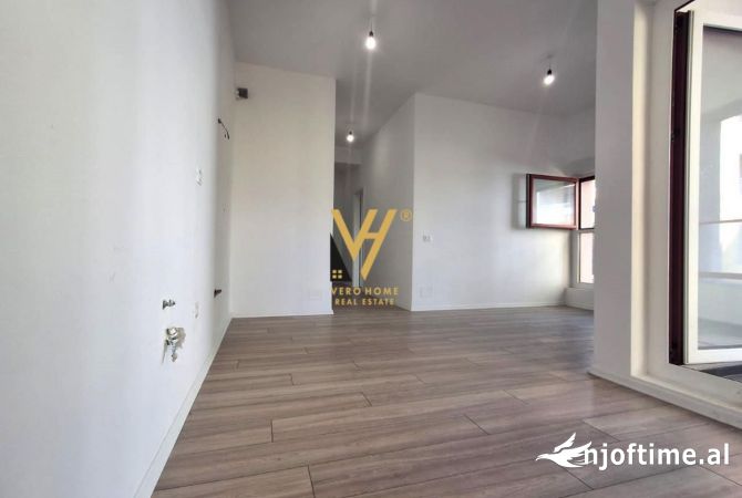 Shtepi ne shitje 1+1 ne Tirane - 93,000 Euro