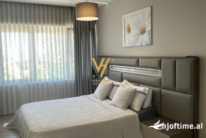 Shtepi ne shitje Shtepi Private ne Tirane, 3+1, Mobilimi E mobiluar, Pagesa 620,000  Euro.