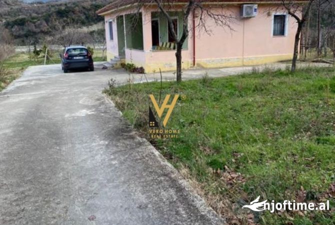 Shtepi ne shitje 3+1 ne Tirane - 320,000 Euro