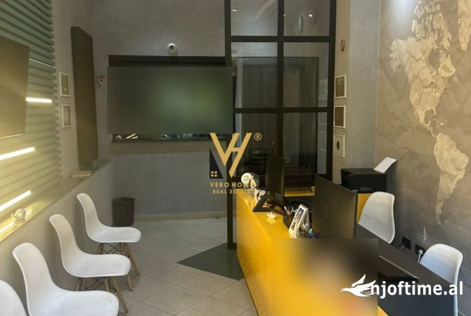 Ambient biznesi me qera 1+1 ne Tirane - 1,100 Euro