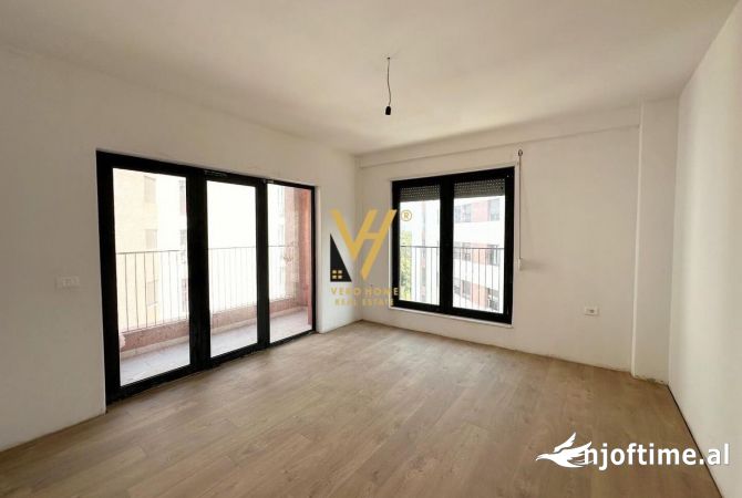 Shtepi ne shitje 3+1 ne Tirane - 305,000 Euro