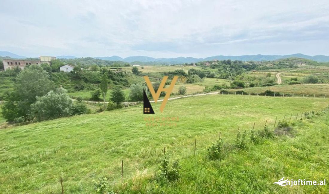 SHITET TOKE ARE 2847 M2 NE VORE 99.645 EURO