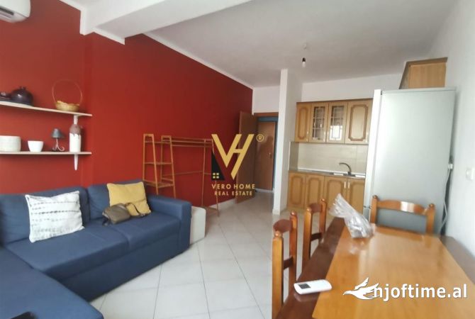 Shtepi me qera 1+1 ne Tirane - 400 Euro