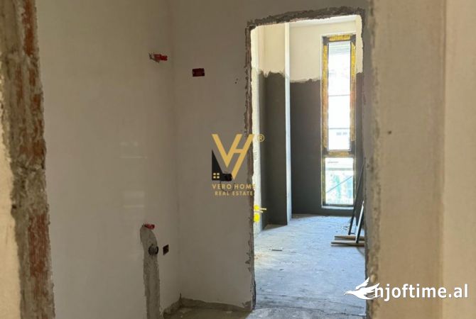 Shtepi ne shitje 3+1 ne Tirane - 242,420 Euro