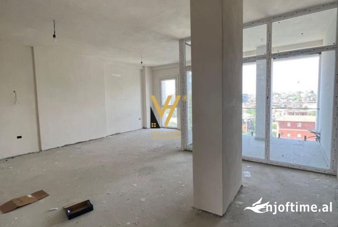Shtepi ne shitje 2+1 ne Tirane - 175,000 Euro
