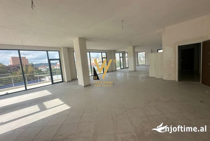Ambient biznesi me qera 1+1 ne Tirane - 7,200 Euro