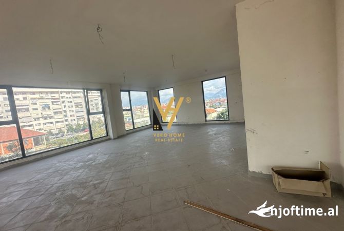 Ambient biznesi me qera 1+1 ne Tirane - 7,200 Euro