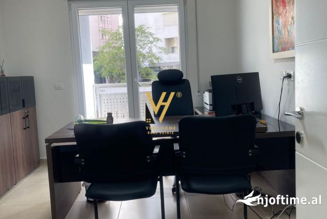 Ambient biznesi me qera 3+1 ne Tirane - 1,800 Euro