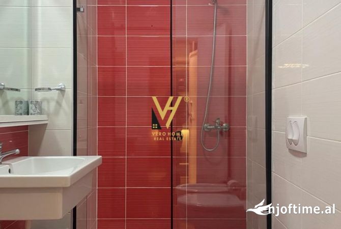 Shtepi me qera 1+1 ne Tirane - 1,200 Euro