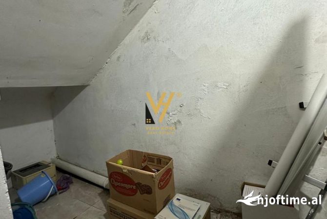 JEPET ZYRE 36 M2 ME QERA TEK JOENA TEK 21 DHJETORI 400 EURO