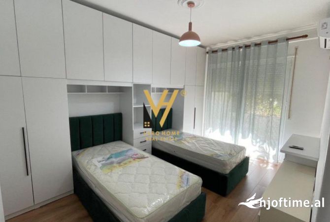 Shtepi me qera Apartament ne Tirane, 2+1, Mobilimi E mobiluar, Pagesa 800  Euro.