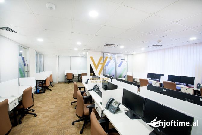 Ambient biznesi me qera 3+1 ne Tirane - 900 Euro